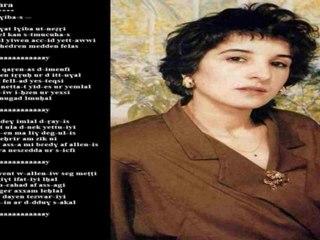 ZOHRA " TENGHAT EL GHIVA "  (la regrettée chanteuse kabyle morte en 1995)